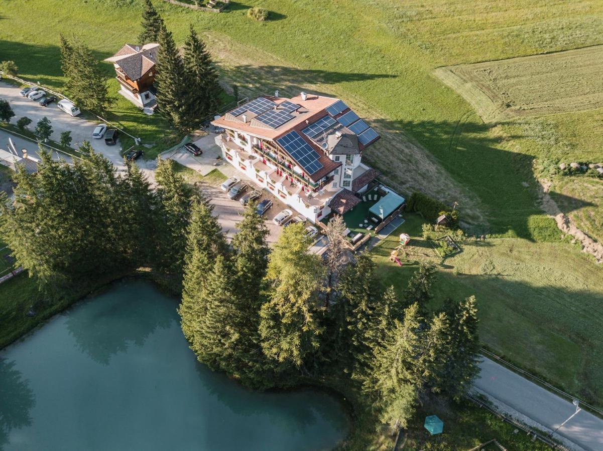 Chalet Pineta Relax Location 까나제이 외부 사진