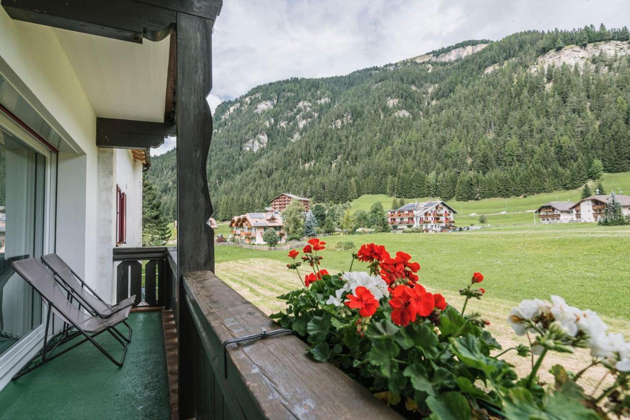 Chalet Pineta Relax Location 까나제이 외부 사진
