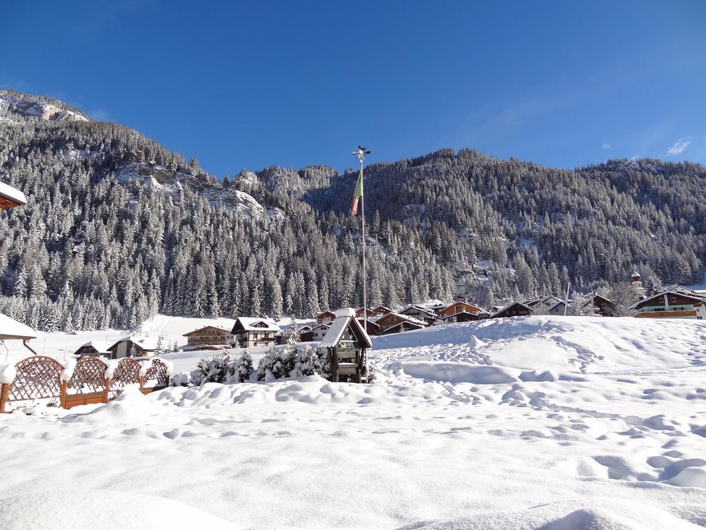 Chalet Pineta Relax Location 까나제이 외부 사진